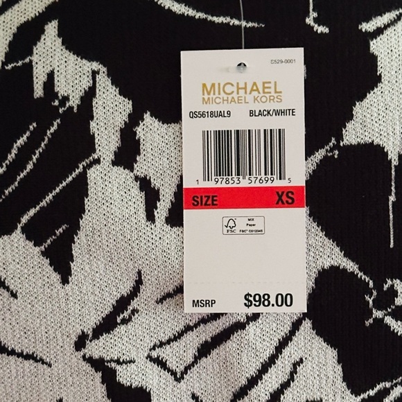 Michael Kors Black and White Floral Knit Top MSRP $98.00 - Picture 5 of 9